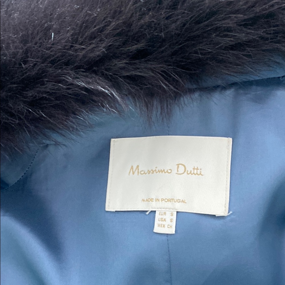Massimo Dutti Trench Coat with Faux Fur Collar - Picture 13 of 14